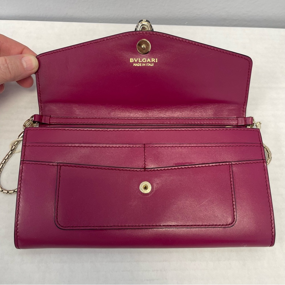 Bvlgari Serpenti Forever Wallet on Chain - Red - Picture 3 of 15